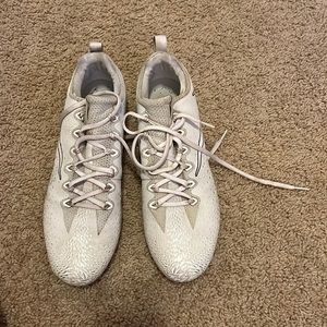 Mens nike football cleats